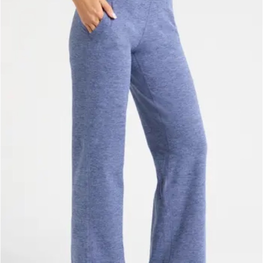 ISO!!! Zella Renew straight Leg Pants